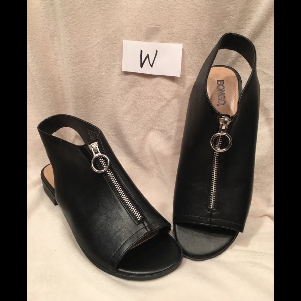 Women’s shoes